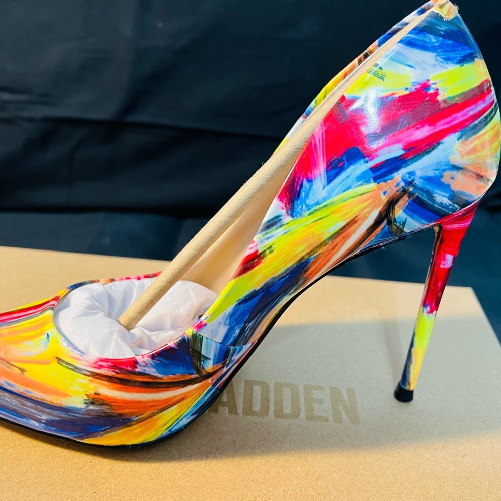 Steve Madden Vala Yellow Multicolored Heels - Picture 3 of 12